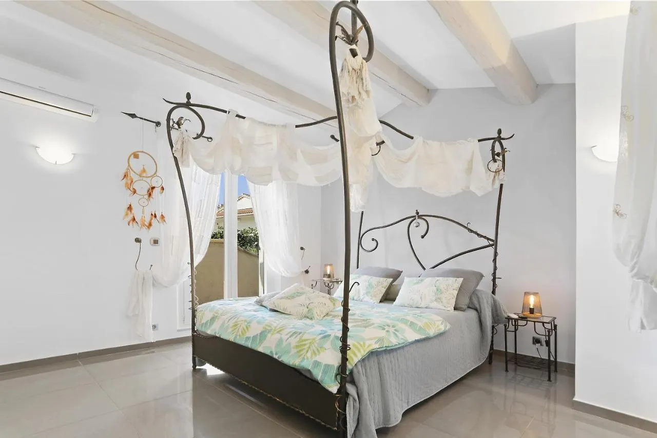 Holiday home Maison Au Soleil D'Azur Frejus