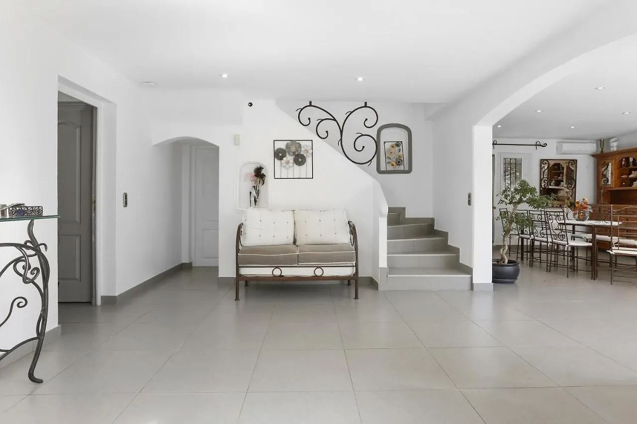 Maison Au Soleil D'Azur Frejus 0*,